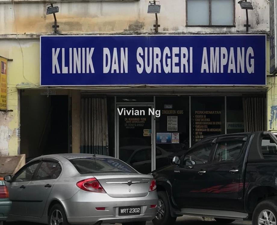 Dan surgeri ng klinik Sinovac Booster