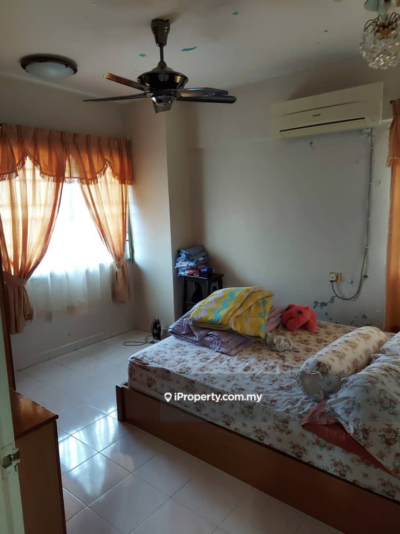 Taman Utara Flat 2 Bedrooms For Sale In Gelugor Penang Iproperty Com My
