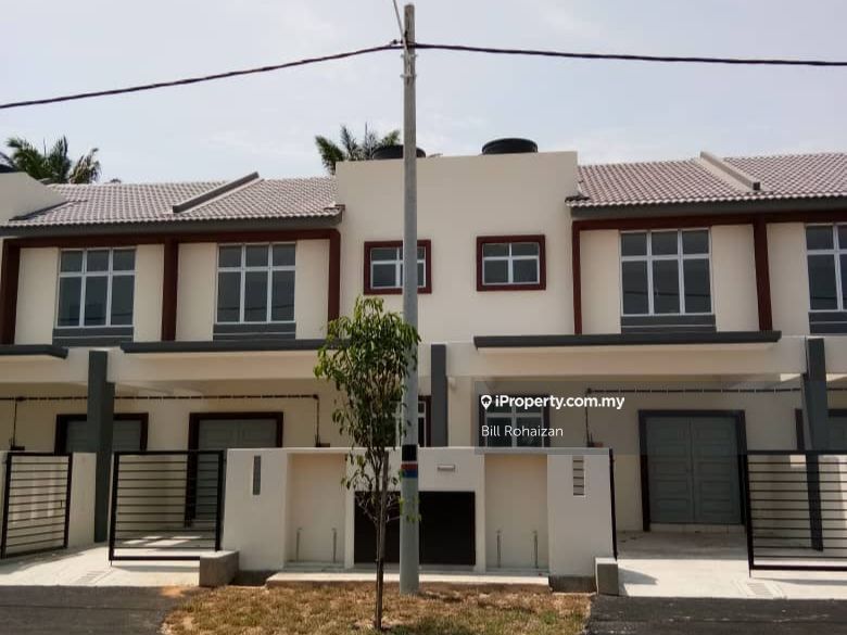 Sepang 2 Sty Terrace Link House 4 Bedrooms For Sale Iproperty Com My