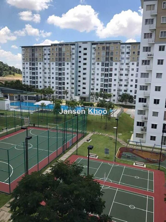 Seri Baiduri Apartment 3 Bedrooms For Rent In Setia Alam Selangor Iproperty Com My