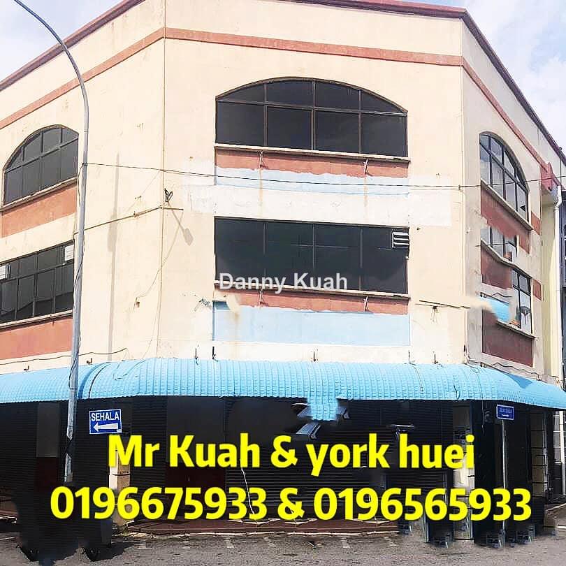 Plaza Pandan Malim Melaka Tengah Corner Lot Shop For Rent Iproperty Com My