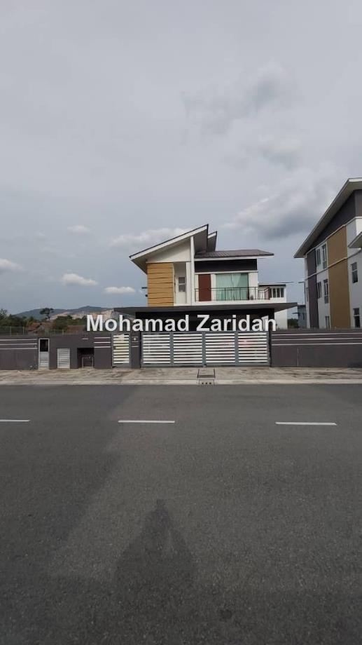 Taman Bukit Kuang Perdana Kuang Corner Lot Bungalow 4 Bedrooms For Sale Iproperty Com My