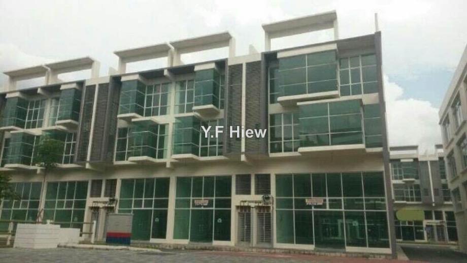 Pusat Perdagangan Danga Utama Johor Bahru Intermediate Office For Sale Iproperty Com My