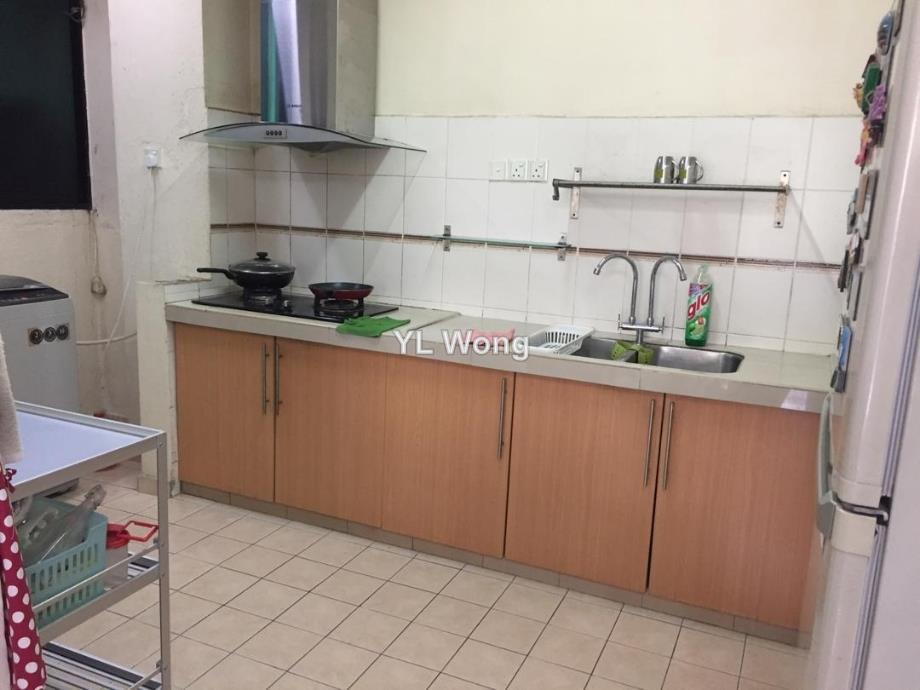 D Cahaya Apartment Apartment 3 Bedrooms For Sale In Bandar Kinrara Selangor Iproperty Com My