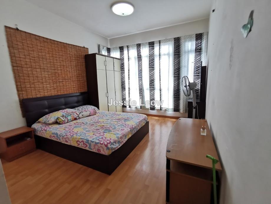 Millennium Place Millennium Square Serviced Residence 3 bedrooms for