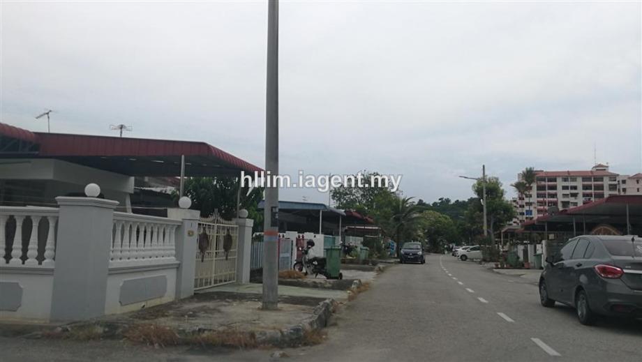 Taman Iping Batu Maung 1 Sty Terrace Link House 3 Bedrooms For Sale Iproperty Com My