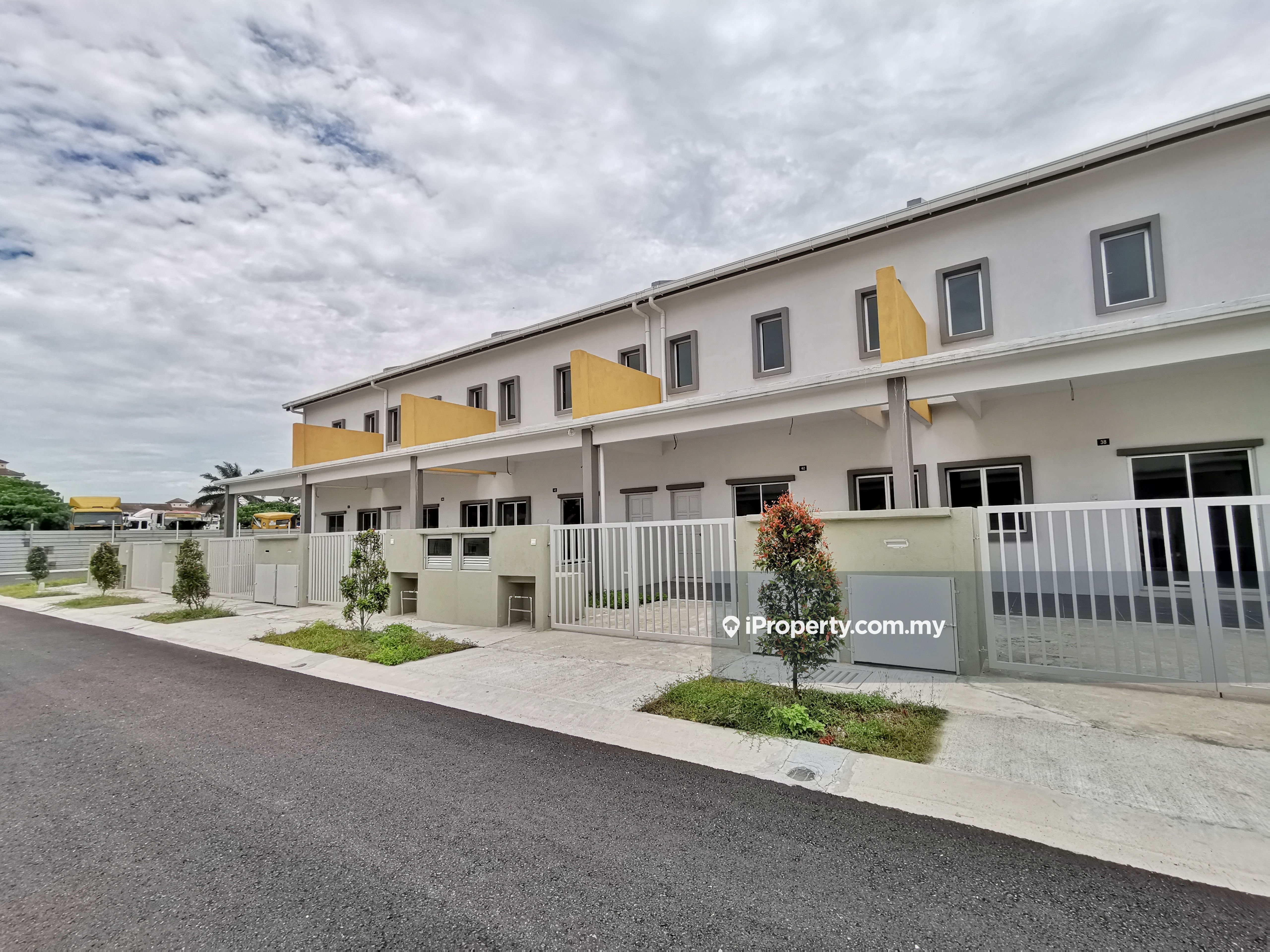 Taman Mesra Klang Kampung Jawa Taman Masnah Klang Intermediate 2 Sty Terrace Link House 4 Bedrooms For Sale Iproperty Com My