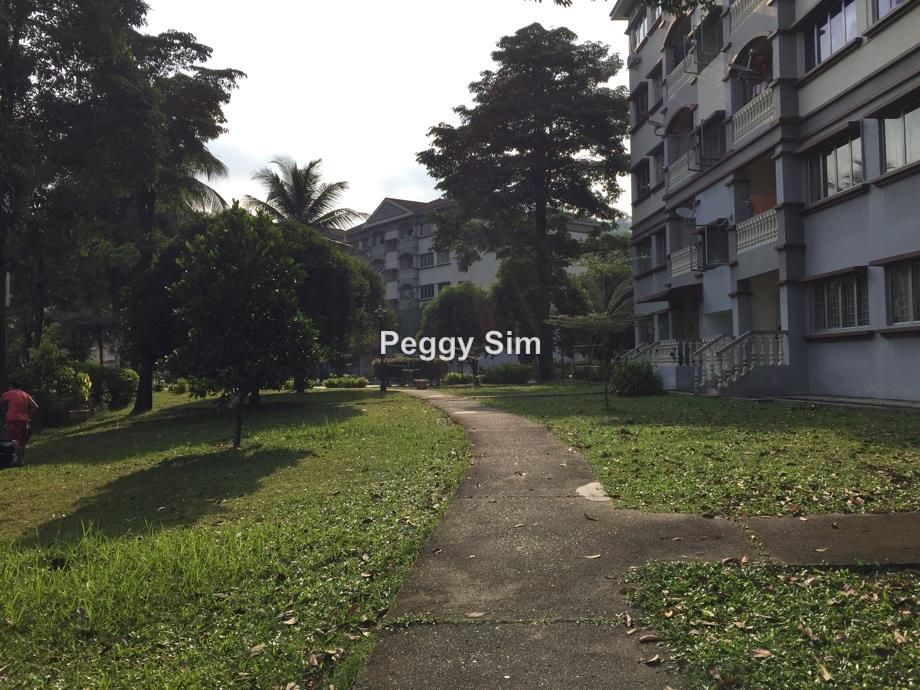 Sri Kesidang Intermediate Apartment 3 Bedrooms For Rent In Puchong Selangor Iproperty Com My