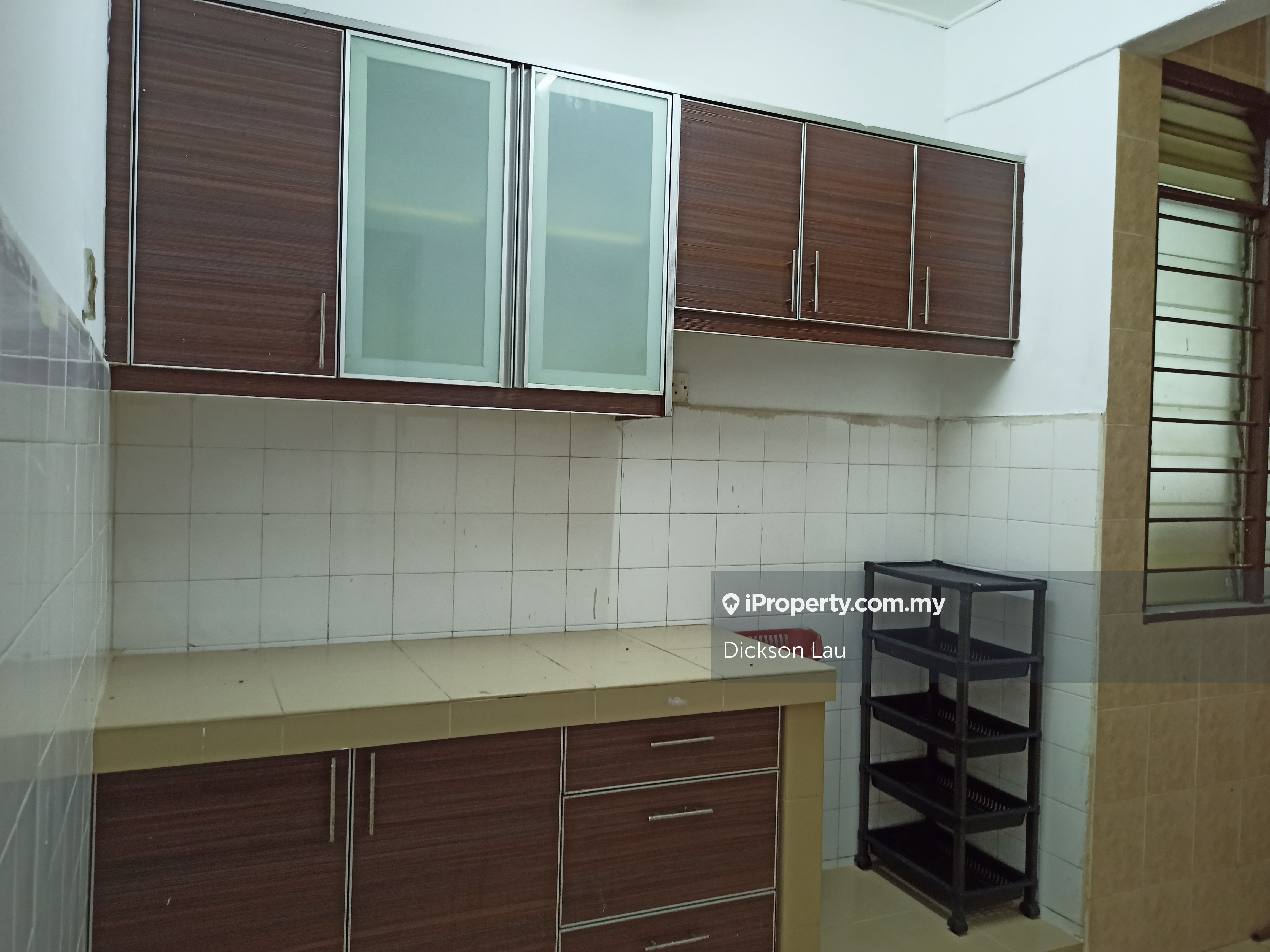 Taman Pusat Kepong Intermediate Flat 3 Bedrooms For Rent In Segambut Kuala Lumpur Iproperty Com My