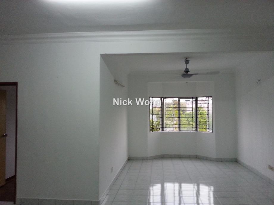 Pangsapuri Mutiara Subang Intermediate Apartment 3 Bedrooms For Rent In Sungai Buloh Selangor Iproperty Com My