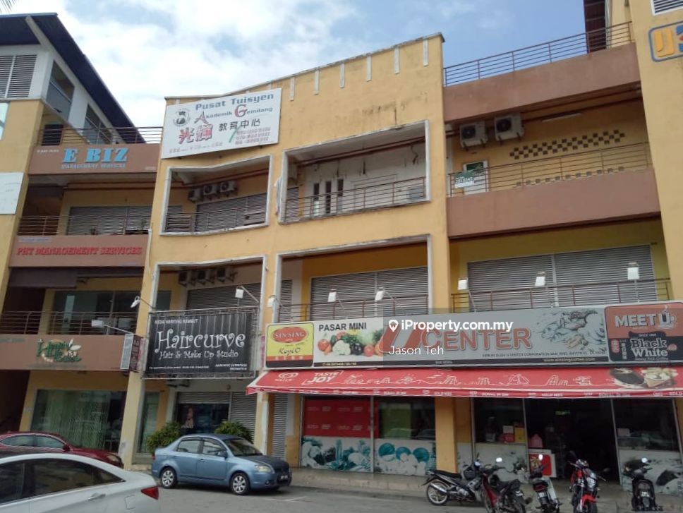 Plaza Pandan Malim Pandan Malim Melaka City Intermediate Shop Office For Sale Iproperty Com My