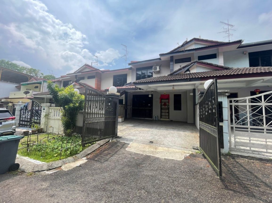 Desa Tebrau, Johor Bahru 2sty Terrace/Link House 4 bedrooms for sale