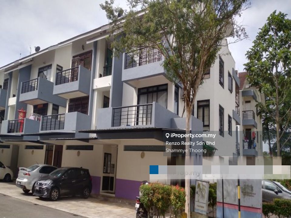 Pangsapuri Ria Tmn D Utama Johor Bahru Intermediate Townhouse 2 Bedrooms For Rent Iproperty Com My