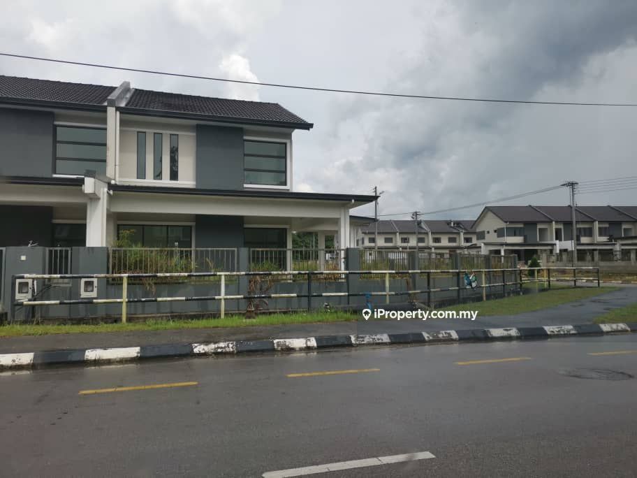 Moyan Residence, Jalan MatangBatu Kawa, Kuching Corner lot 2sty