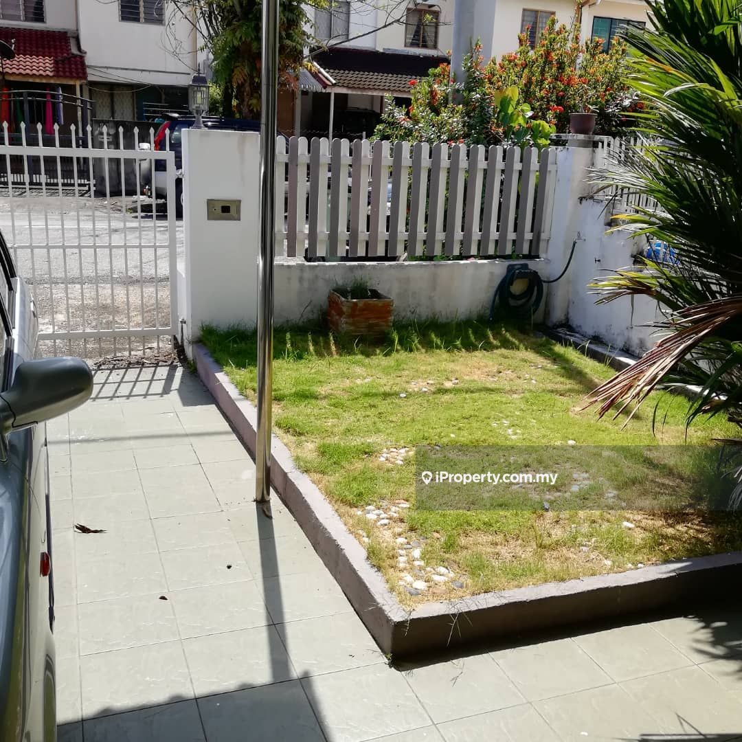 Bukit Gedung Bayan Baru 2 Sty Terrace Link House 4 Bedrooms For Sale Iproperty Com My