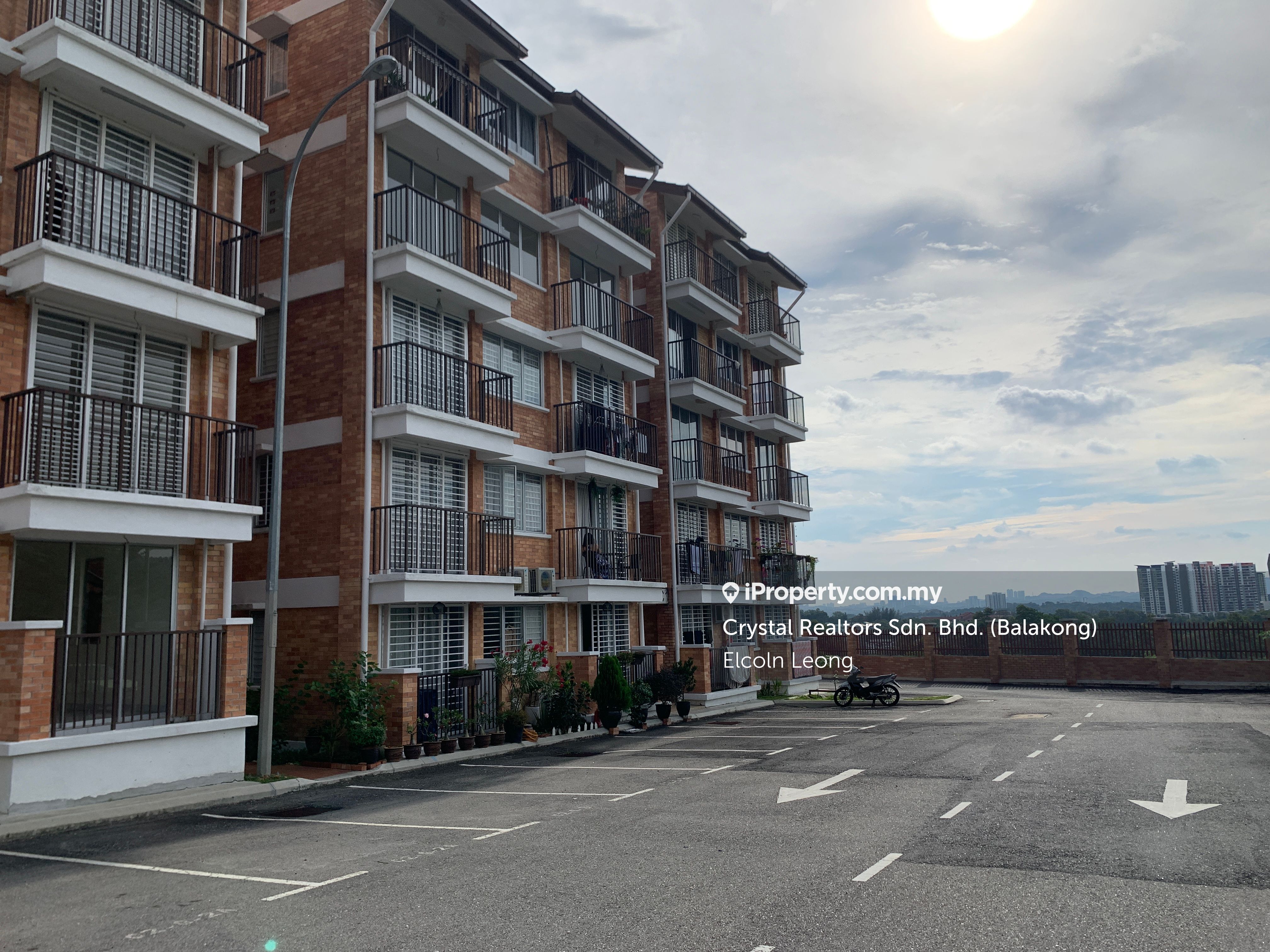 Goodview Heights Corner Lot Apartment 3 Bedrooms For Sale In Kajang Selangor Iproperty Com My