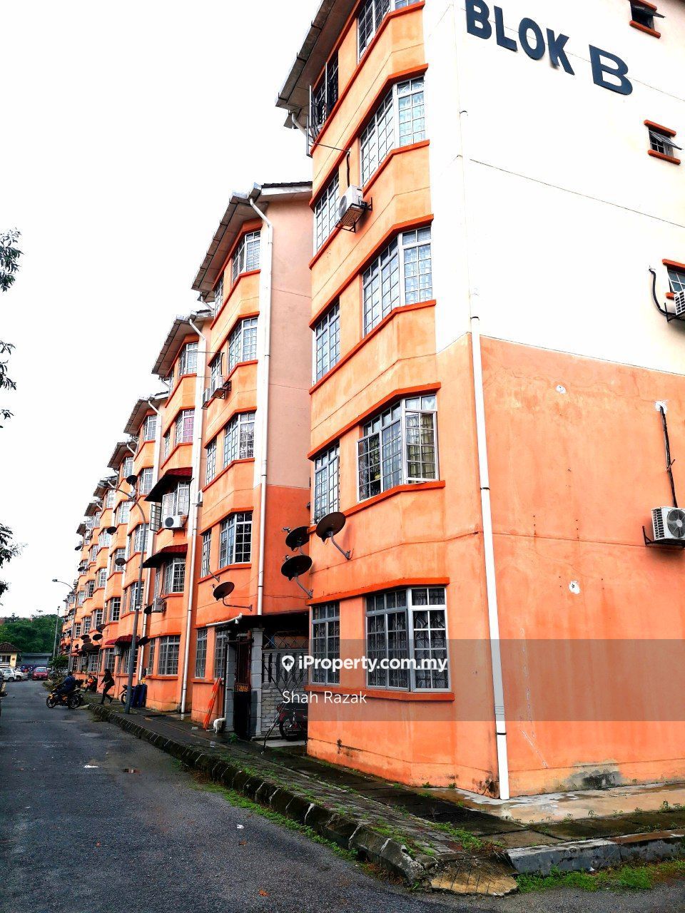 Pangsapuri Nuri Intermediate Apartment 3 Bedrooms For Sale In Sungai Buloh Selangor Iproperty Com My