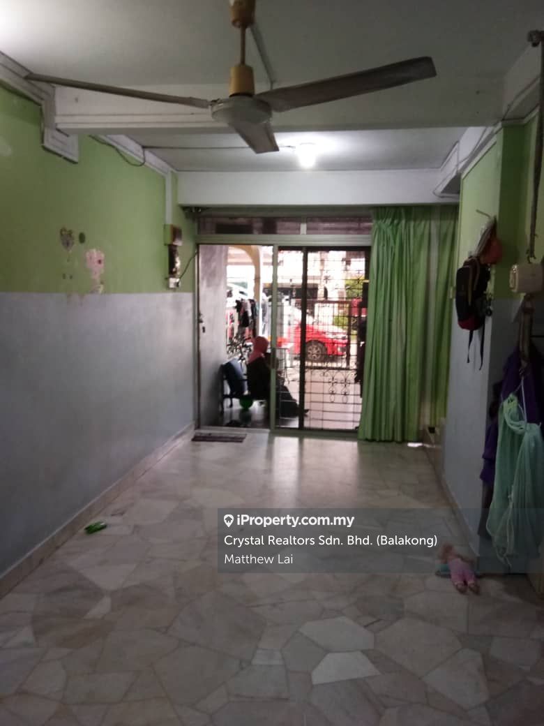 Kampung Tasik Tambahan Ampang Intermediate 2 Sty Terrace Link House 2 Bedrooms For Sale Iproperty Com My