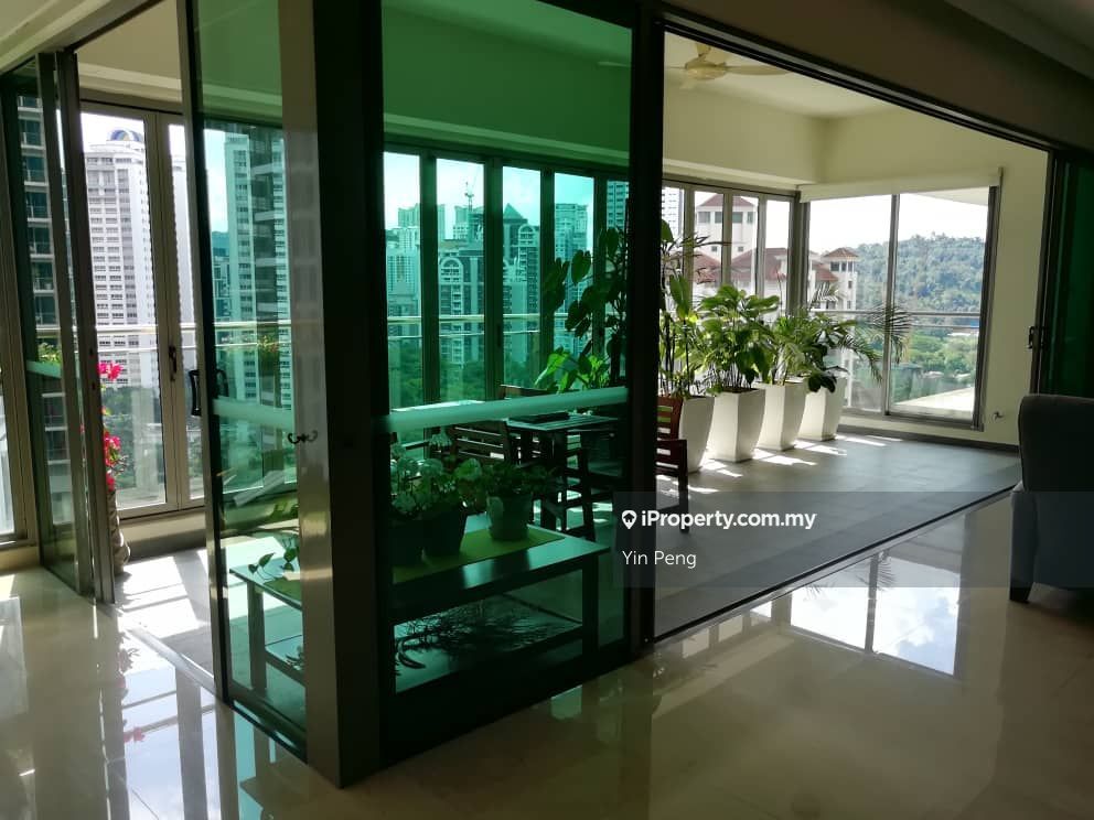 10 Mont Kiara @ MK10 Intermediate Condominium 4 bedrooms for rent 