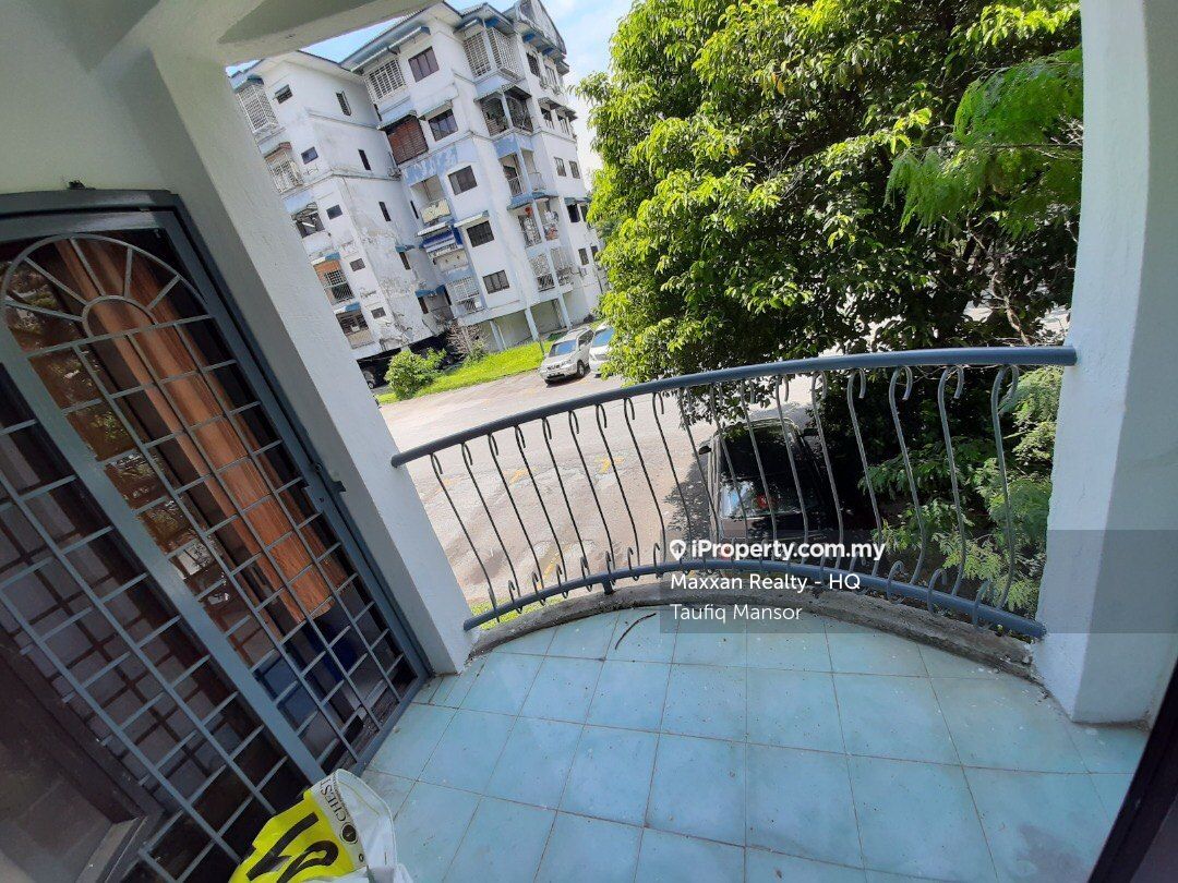Taman Lembah Maju 600 Apartment Apartment 3 Bedrooms For Sale In Ampang Selangor Iproperty Com My