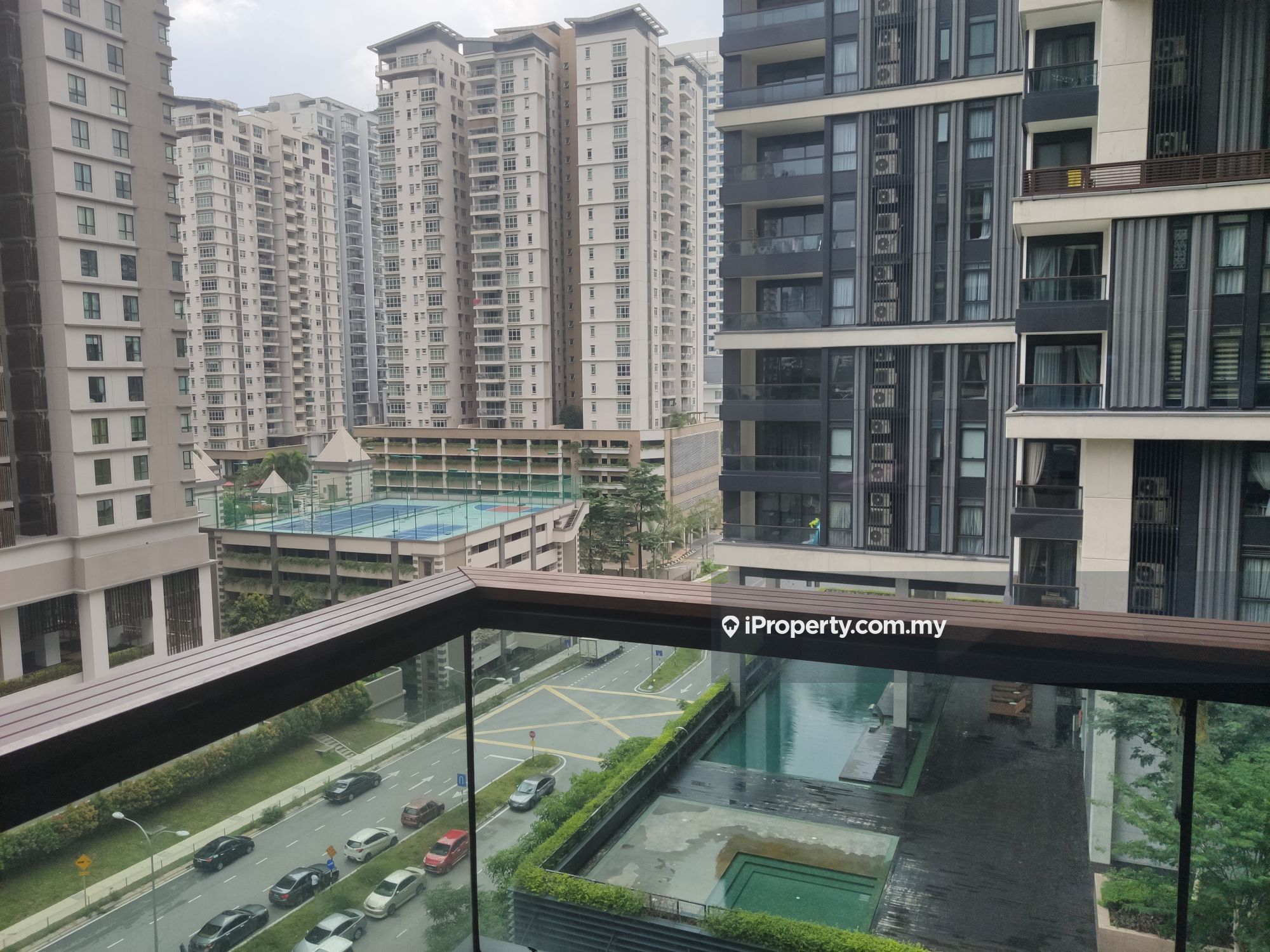 Arcoris Soho Corner Lot Serviced Residence 2 Bedrooms For Rent In Mont Kiara Kuala Lumpur Iproperty Com My