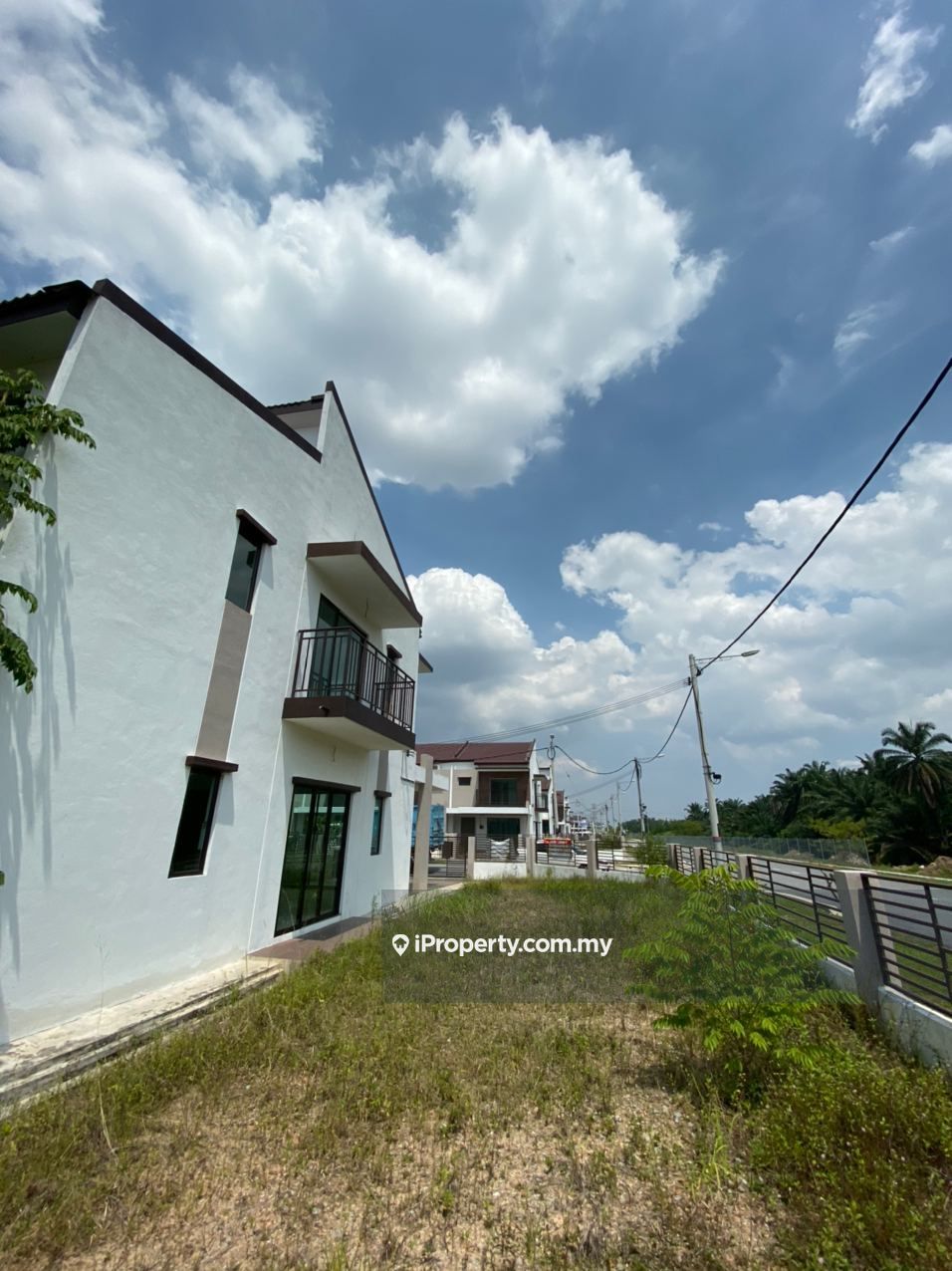Kota Warisan Sepang Corner Lot 2 Sty Terrace Link House 4 Bedrooms For Sale Iproperty Com My