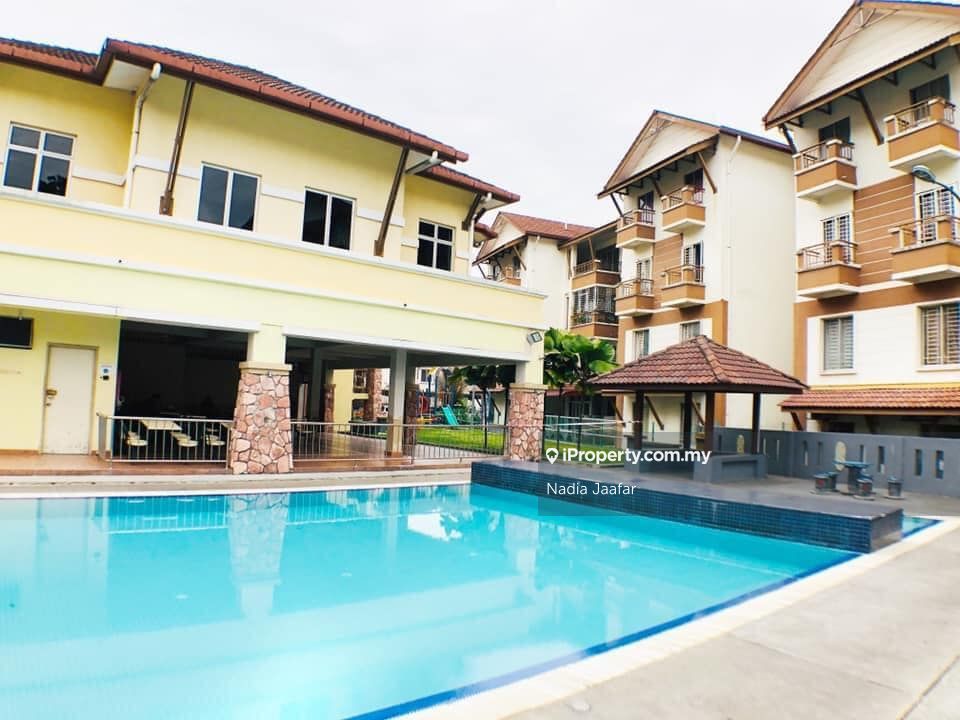 Andari Townvilla Penthouse Apartment 5 Bedrooms For Sale In Batu Caves Selangor Iproperty Com My