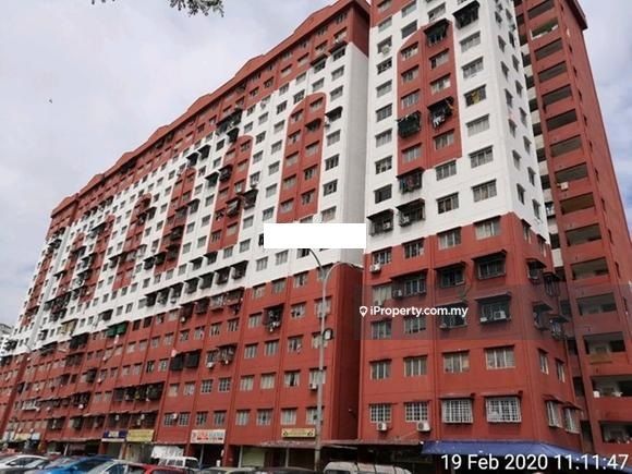 Impian Baiduri Flat 3 Bedrooms For Sale In Petaling Jaya Selangor Iproperty Com My