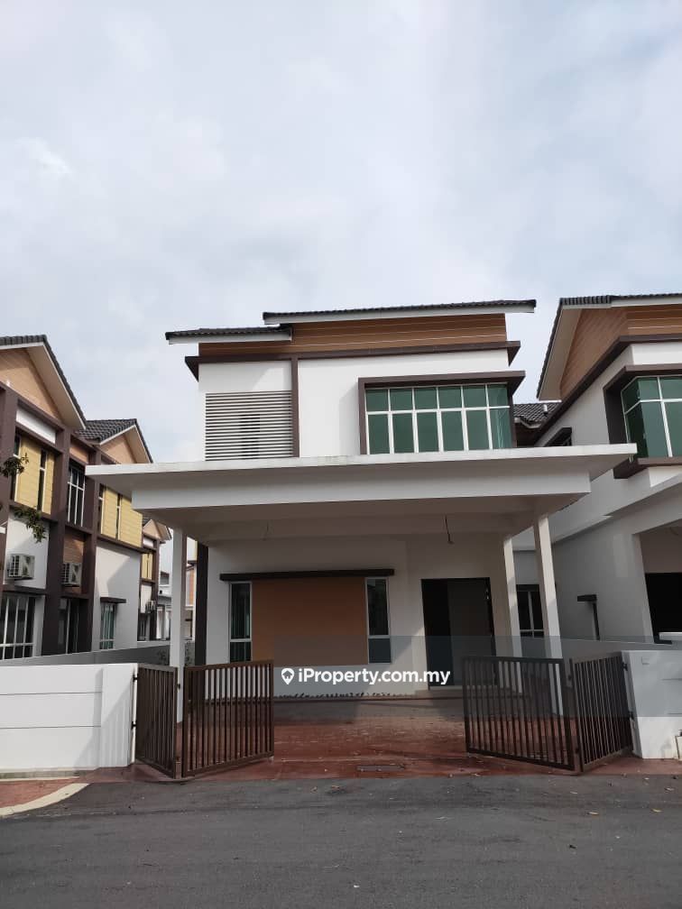 Batu Kawan Intermediate Semi Detached House 5 Bedrooms For Sale Iproperty Com My