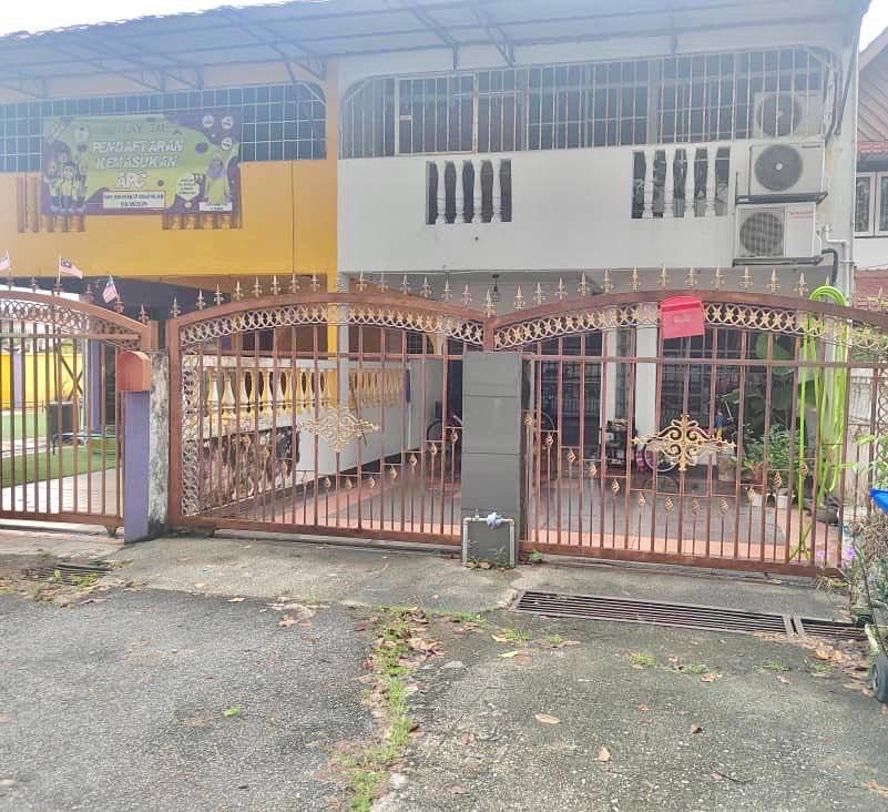 Seksyen 19, Shah Alam Intermediate 2-sty Terrace/Link House 4 bedrooms ...