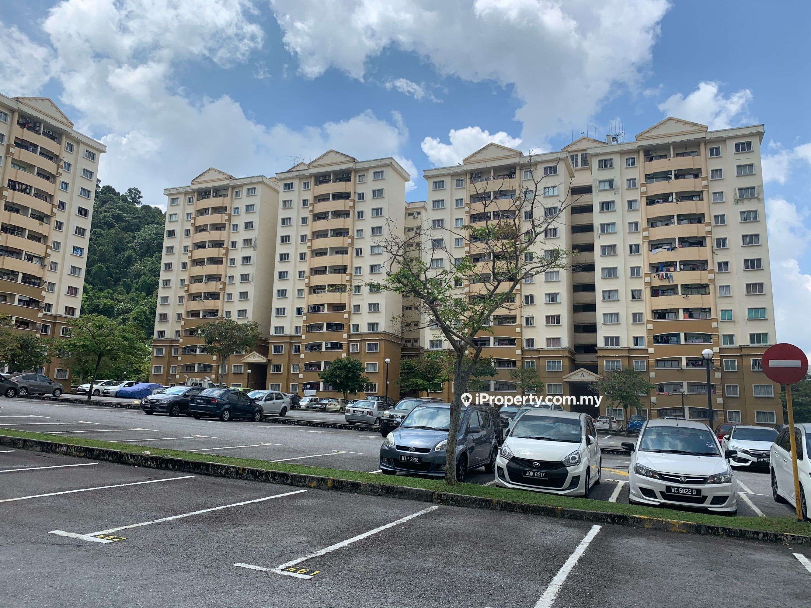 Pangsapuri Saraka Apartment 3 Bedrooms For Rent In Puchong Selangor Iproperty Com My