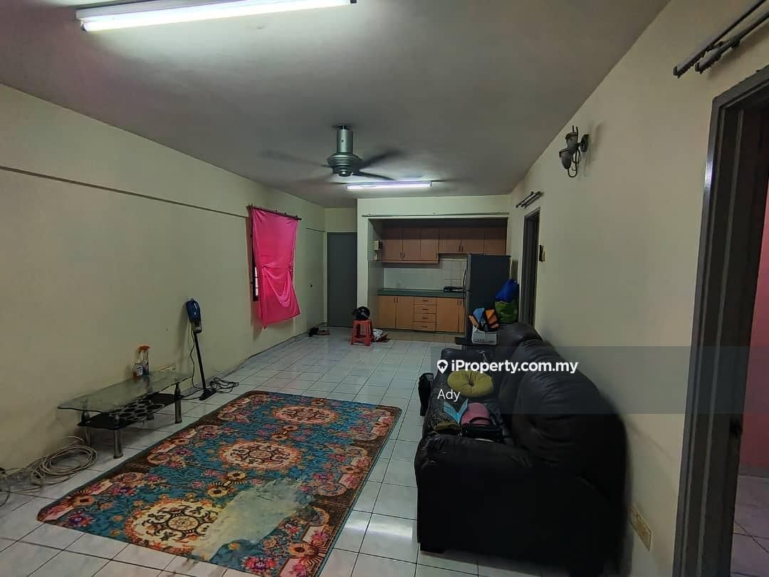 Pangsapuri Subang Suria Apartment 3 Bedrooms For Sale In Sungai Buloh Selangor Iproperty Com My