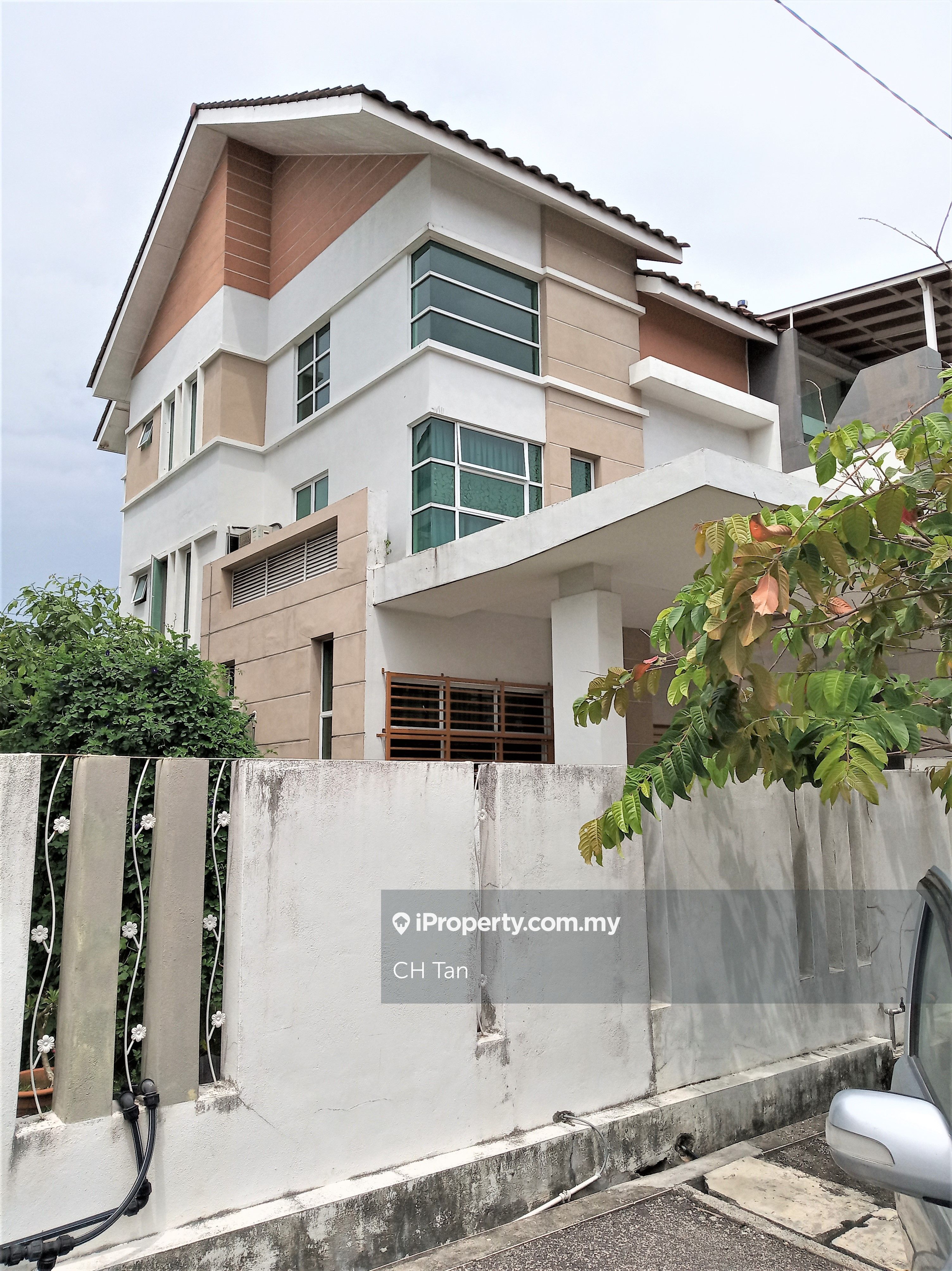 Taman Mega Butterworth 2 5 Storey Semi D Butterworth Semi Detached House 5 Bedrooms For Sale Iproperty Com My