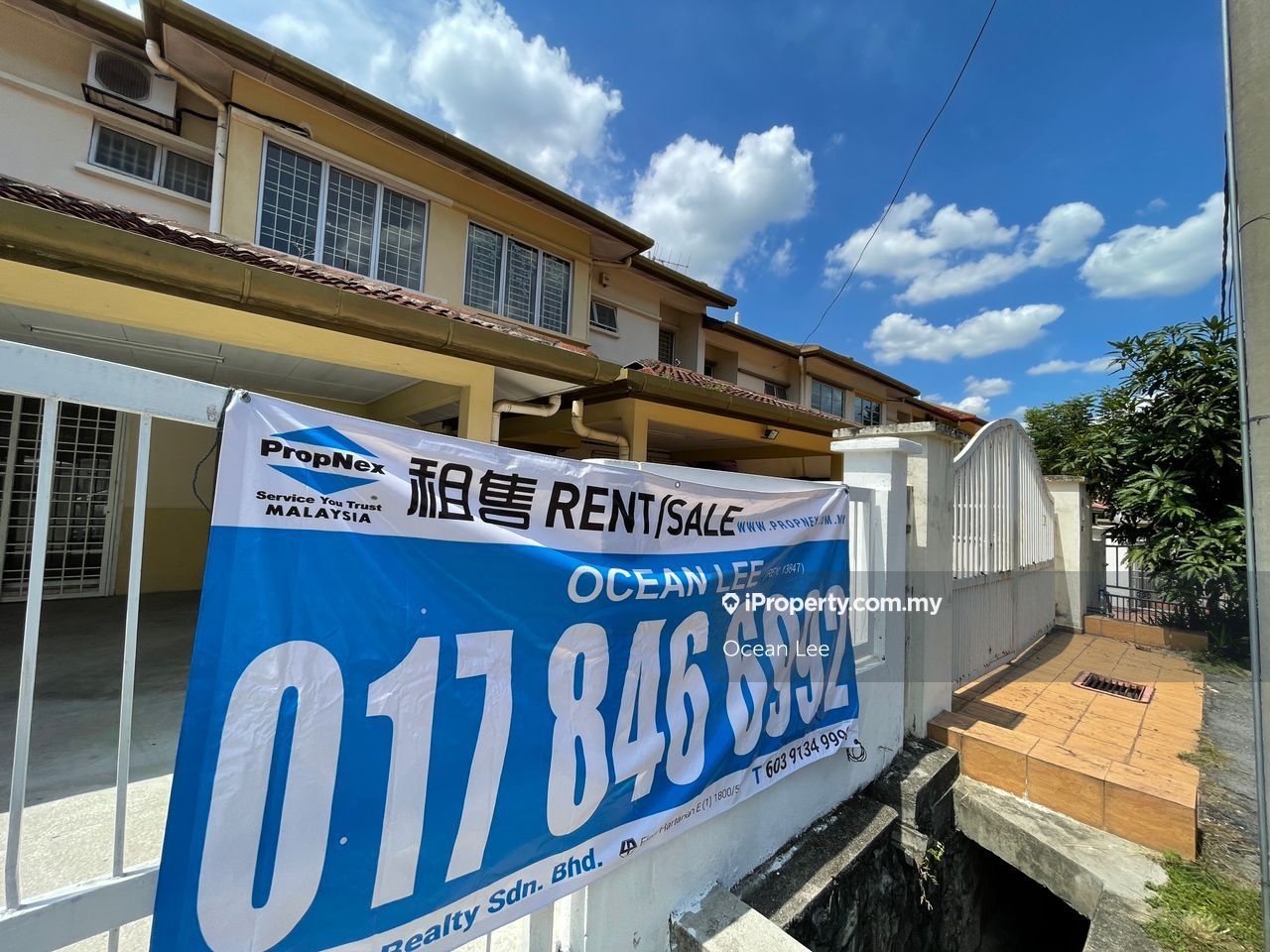 Equine Park, Seri Kembangan 2sty Terrace/Link House 5+1 bedrooms for