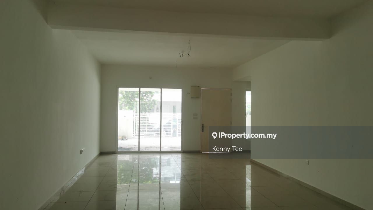 Brand New VALUE BUY Sendayan House for Sale, Bandar Sri Sendayan for