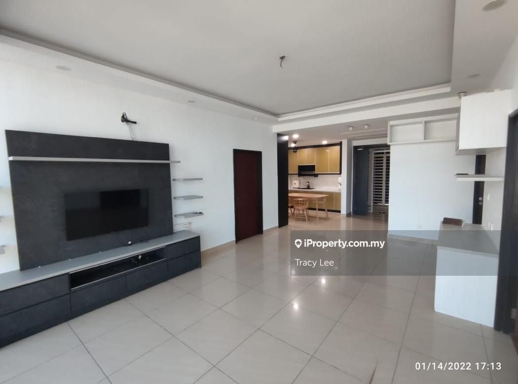 Boulevard Serviced Apartment Condominium 3 bedrooms for rent in Jalan