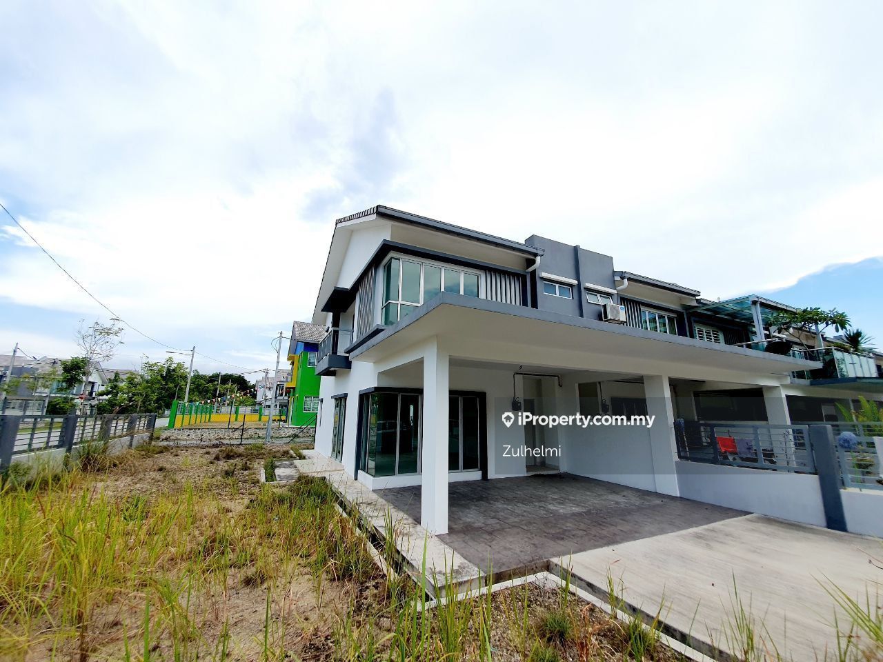 Kajang Corner lot 2sty Terrace/Link House 4 bedrooms for sale