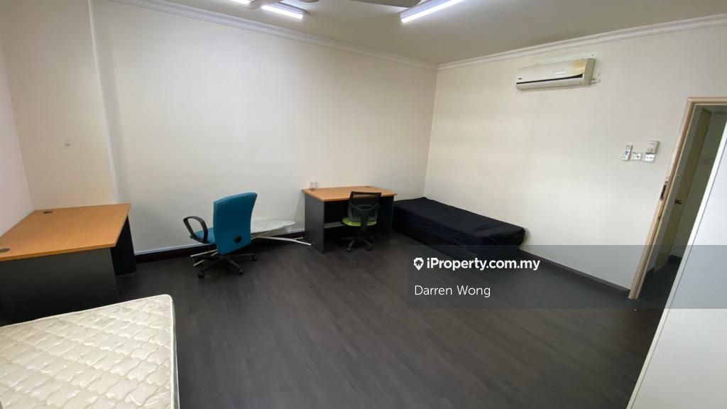 Vista Komanwel B Penthouse Condominium 7 Bedrooms For Sale In Bukit