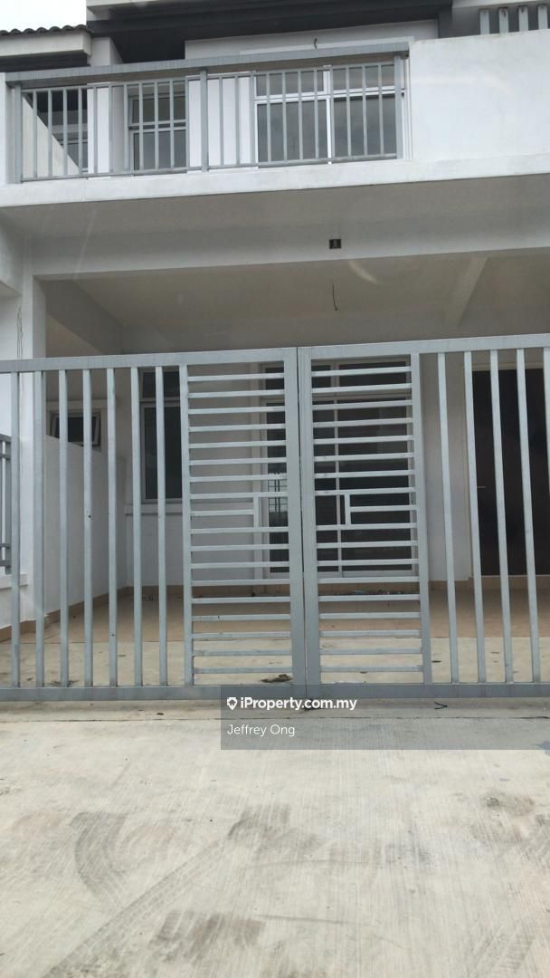 Bandar Bistari Perdana Pasir Gudang Intermediate 2 sty Terrace Link 