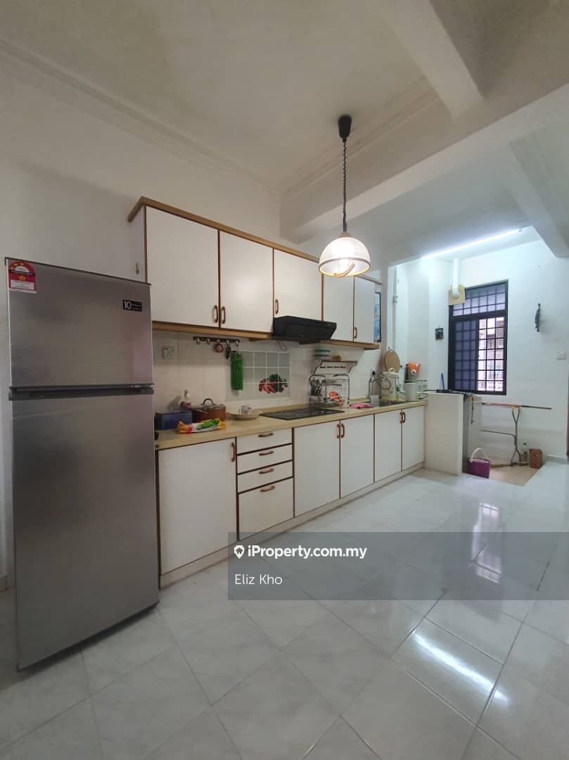 Bayshore Apartment, Tanjung Bungah for sale RM500000 iProperty Malaysia