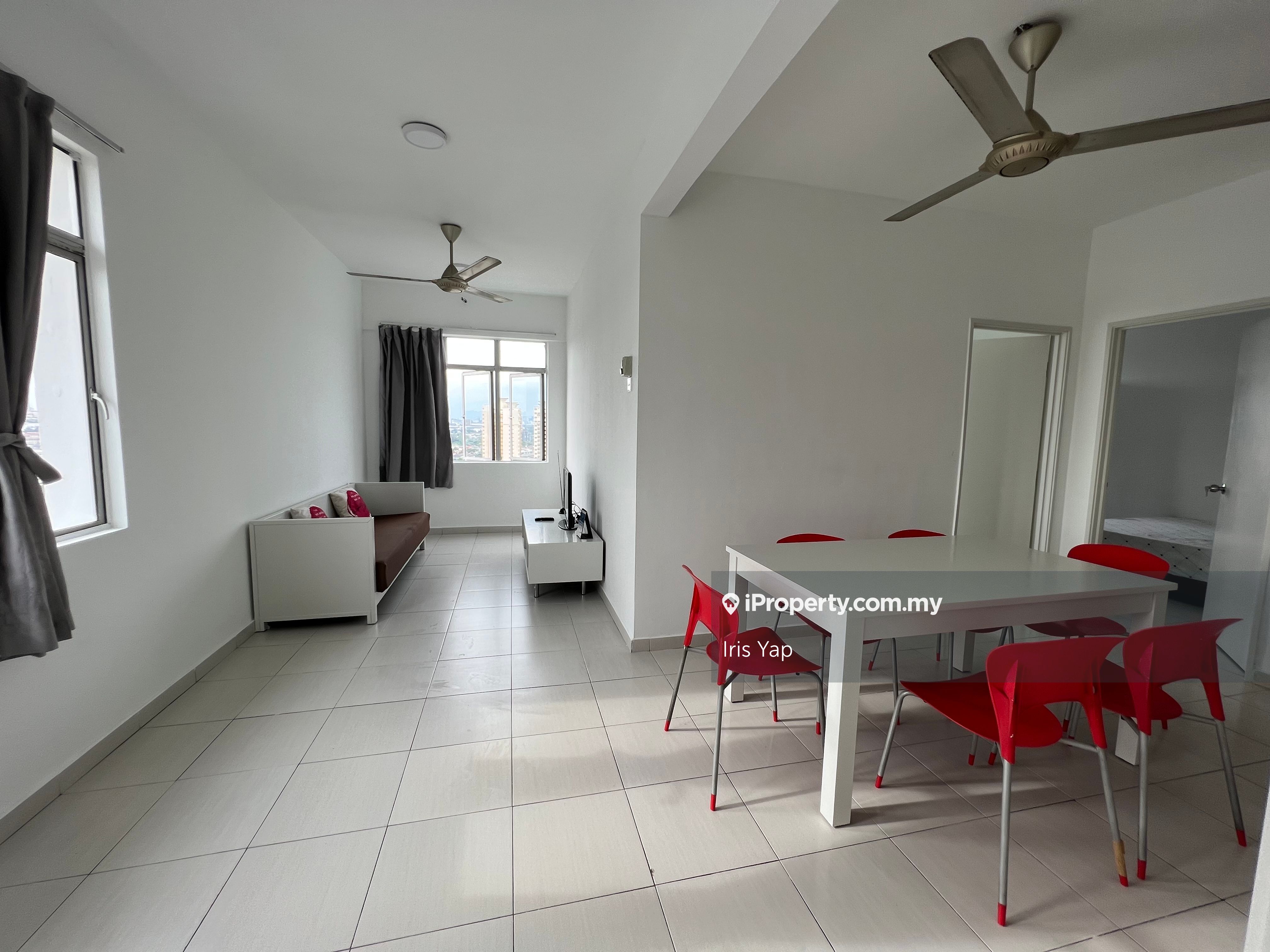 The Academia South City Plaza, Seri Kembangan for sale RM316000