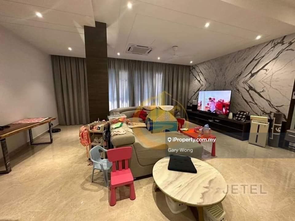 Canary Garden Bandar Bestari KSL Mall Klang, Klang Corner lot Semi