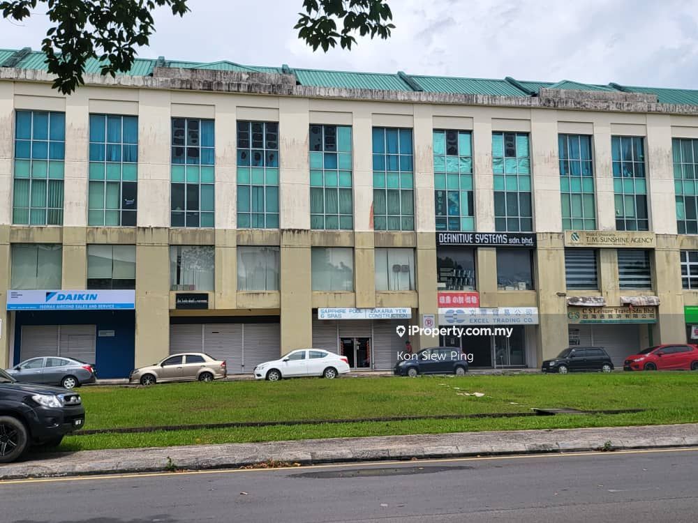 Ground Floor Shoplot FOR SALE! at Jalan Petanak, Jalan Petanak, Kuching