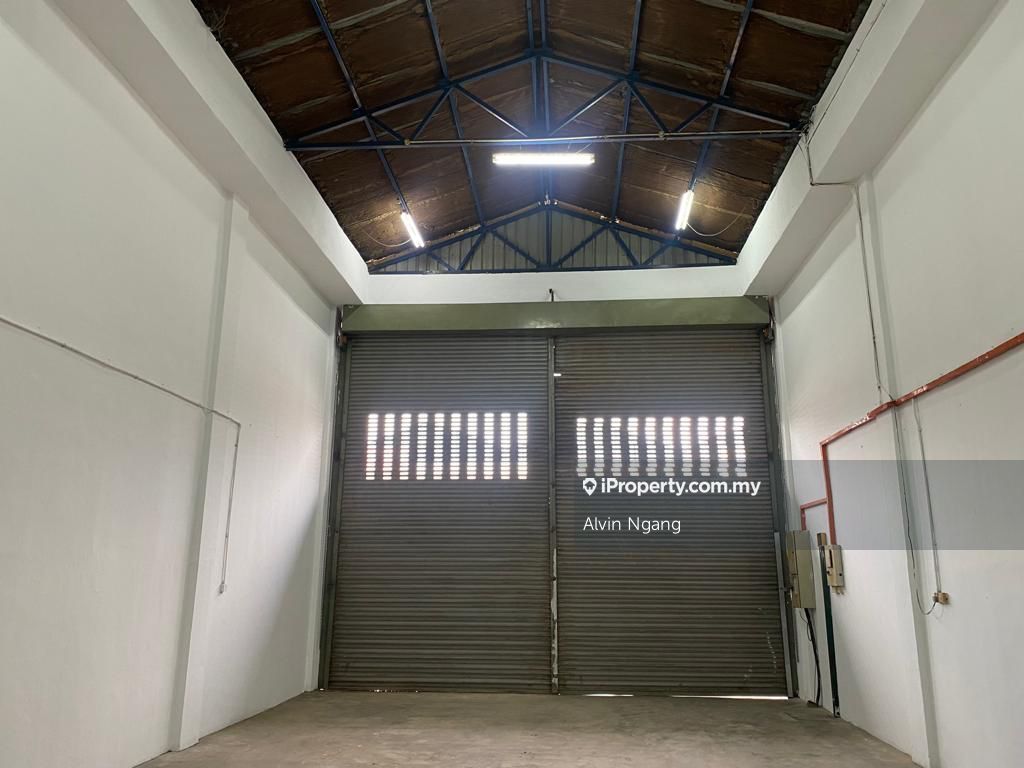 Klang jaya 1.5 storey warehouse with office for rent, Klang jaya 1.5 stry warehouse with office