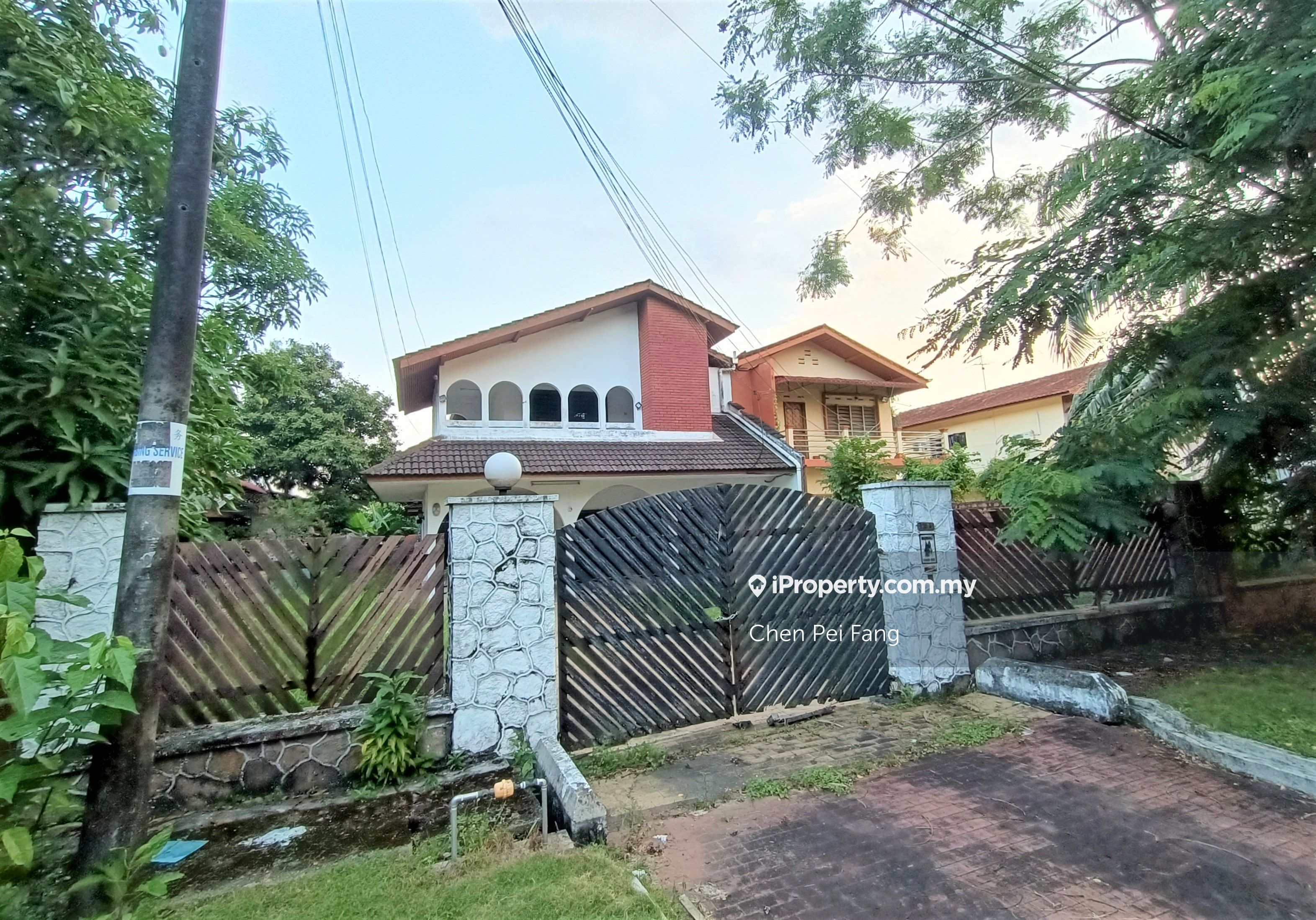 Taman Iskandar 2 Storey SemiDetached House, Johor Bahru Intermediate