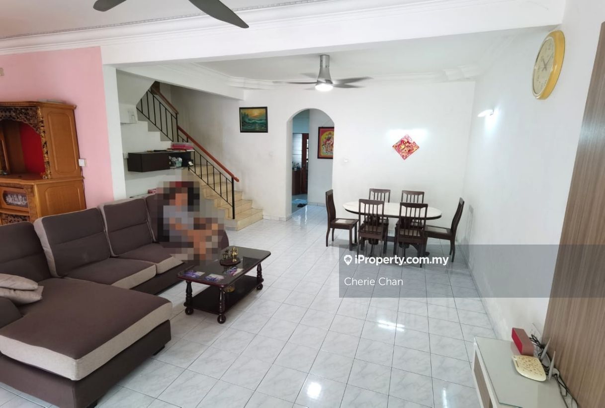 Plentong Taman Ria double storey, Johor Bahru 2sty Terrace/Link House