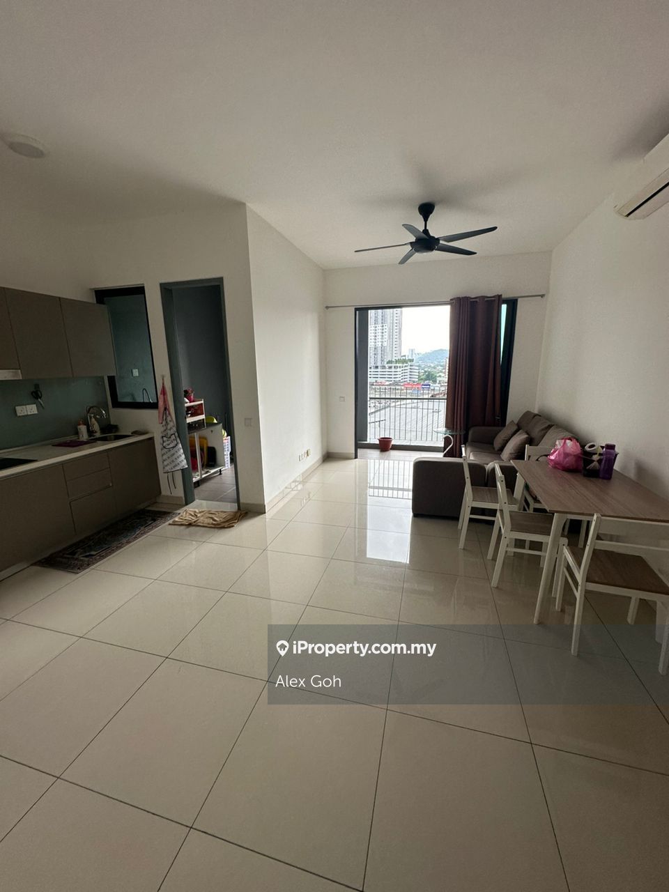 Fortune Centra Serviced Residence 4 bedrooms for rent in Kepong, Kuala ...