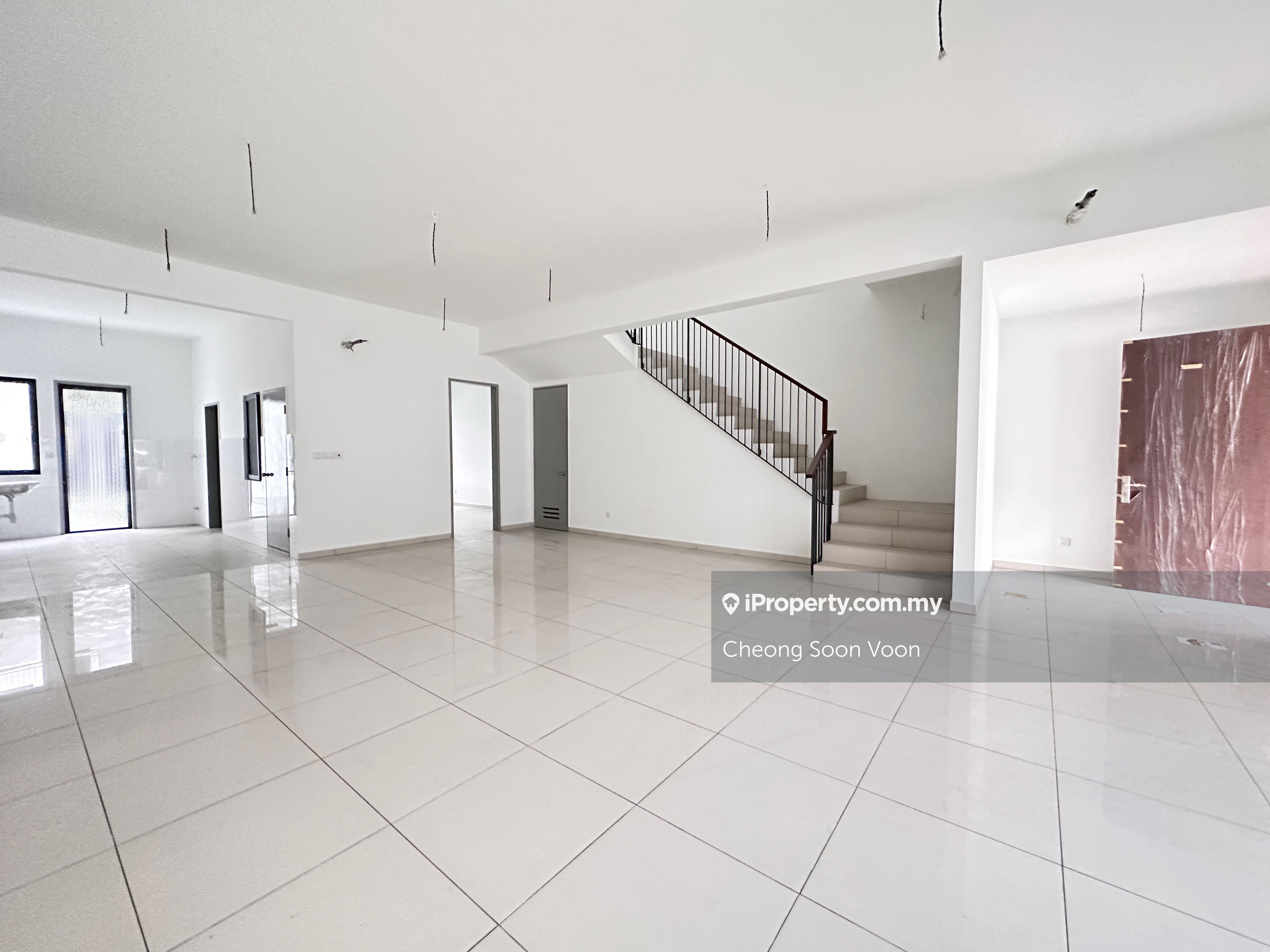 Jade Hills 2sty Terrace/Link House 4+1 bedrooms for rent iProperty