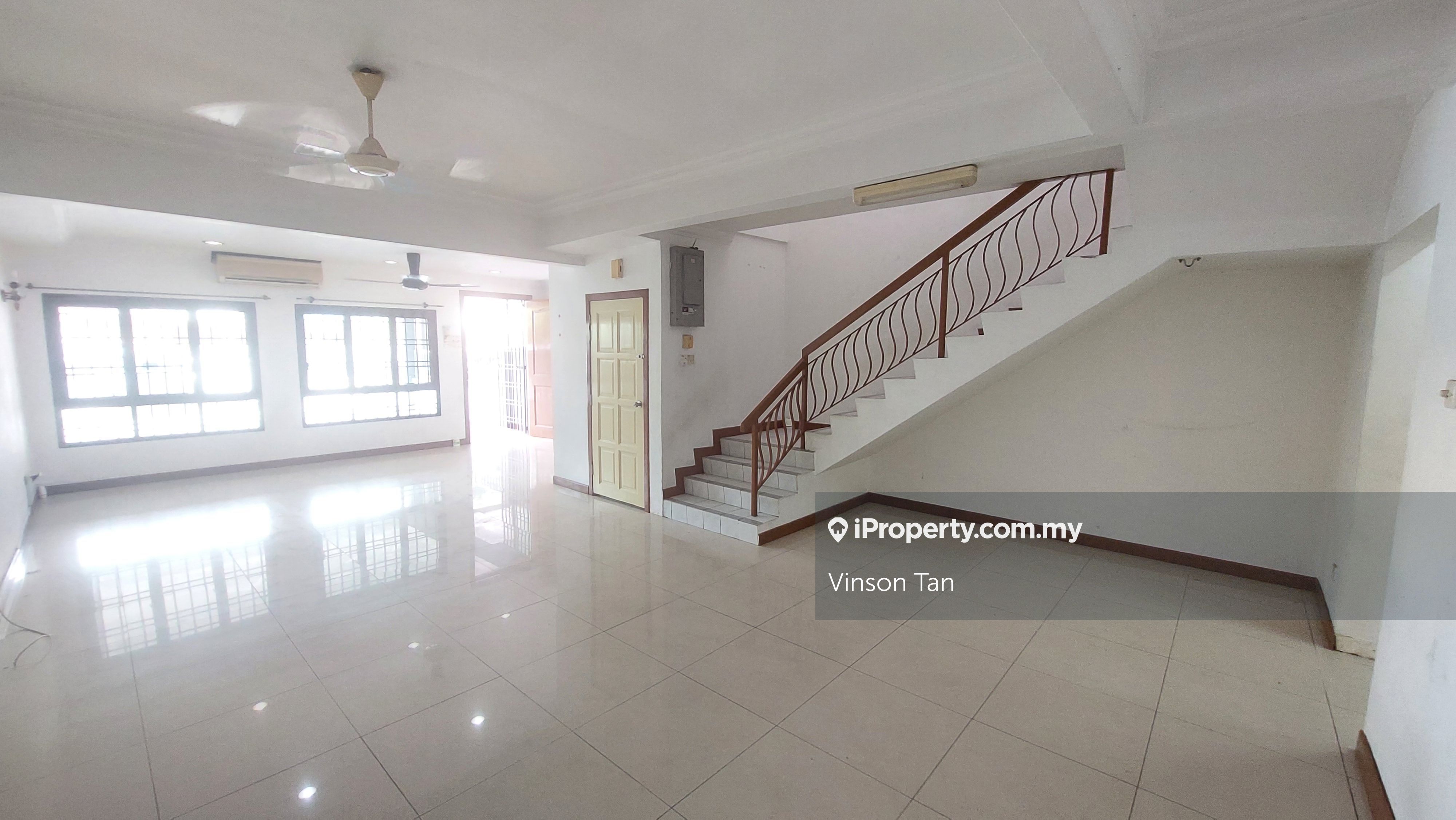 Bukit Rimau Kota Kemuning Intermediate 2 Sty Terrace Link House 4