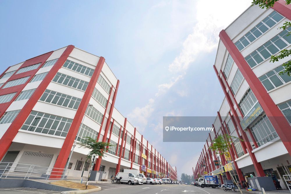 Merchant Avenue, 32 Avenue, Bs 9, Bukit Serdang, Seri kembangan, Serdang
